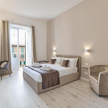 Labi Home Colossevm Rome Bagian luar foto