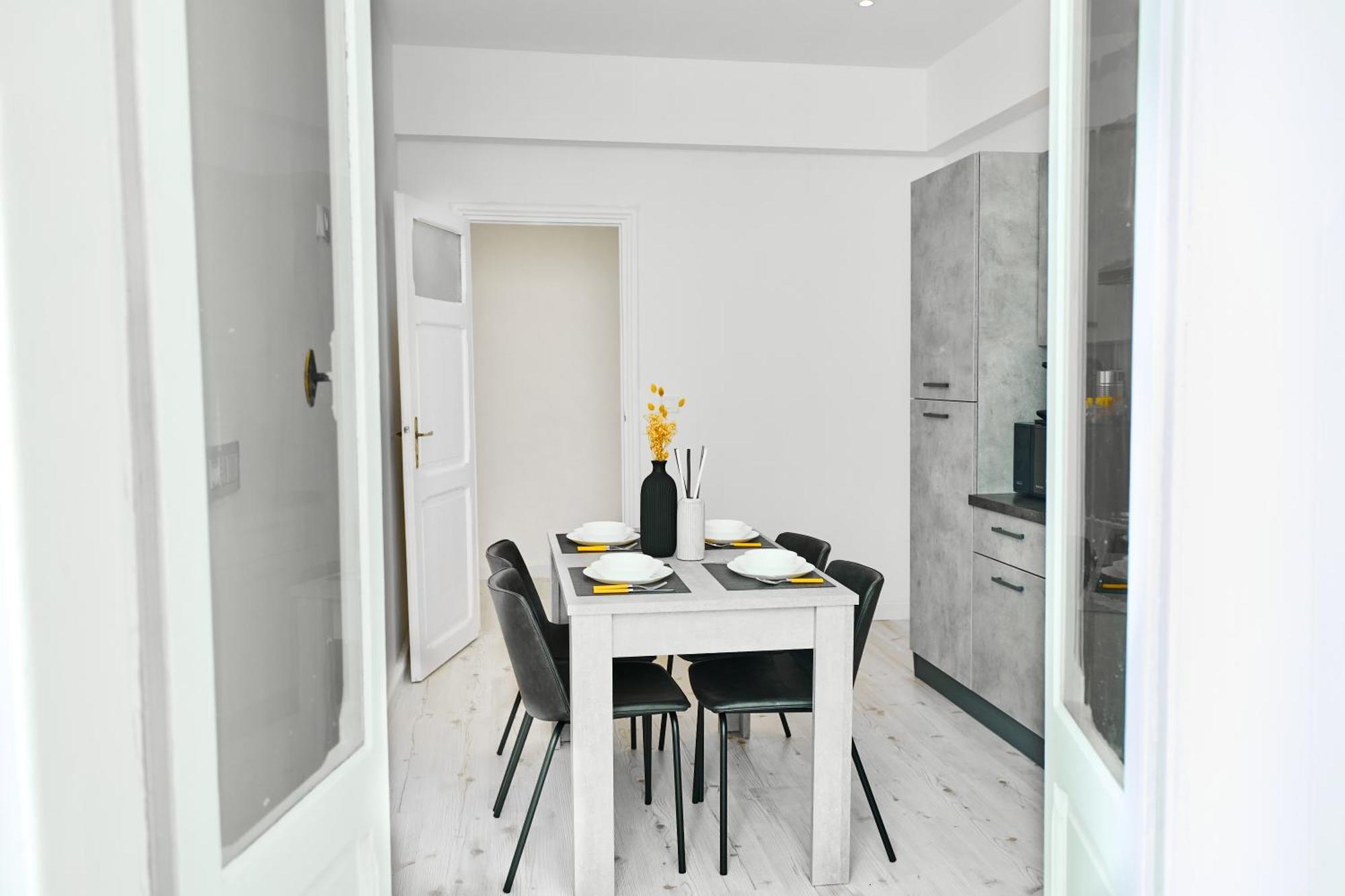 Labi Home Colossevm Rome Bagian luar foto