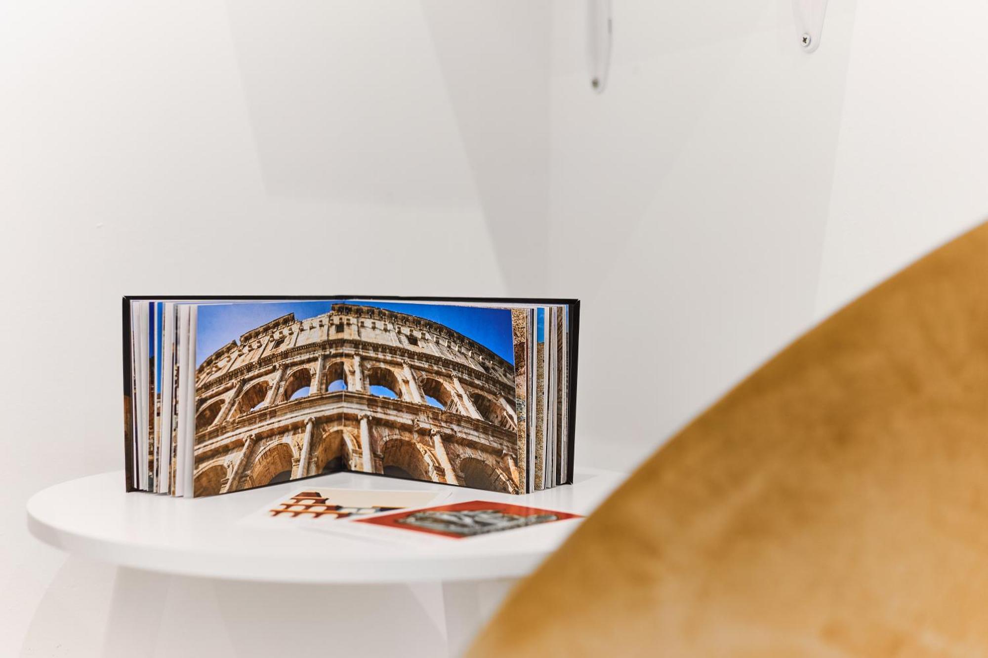 Labi Home Colossevm Rome Bagian luar foto