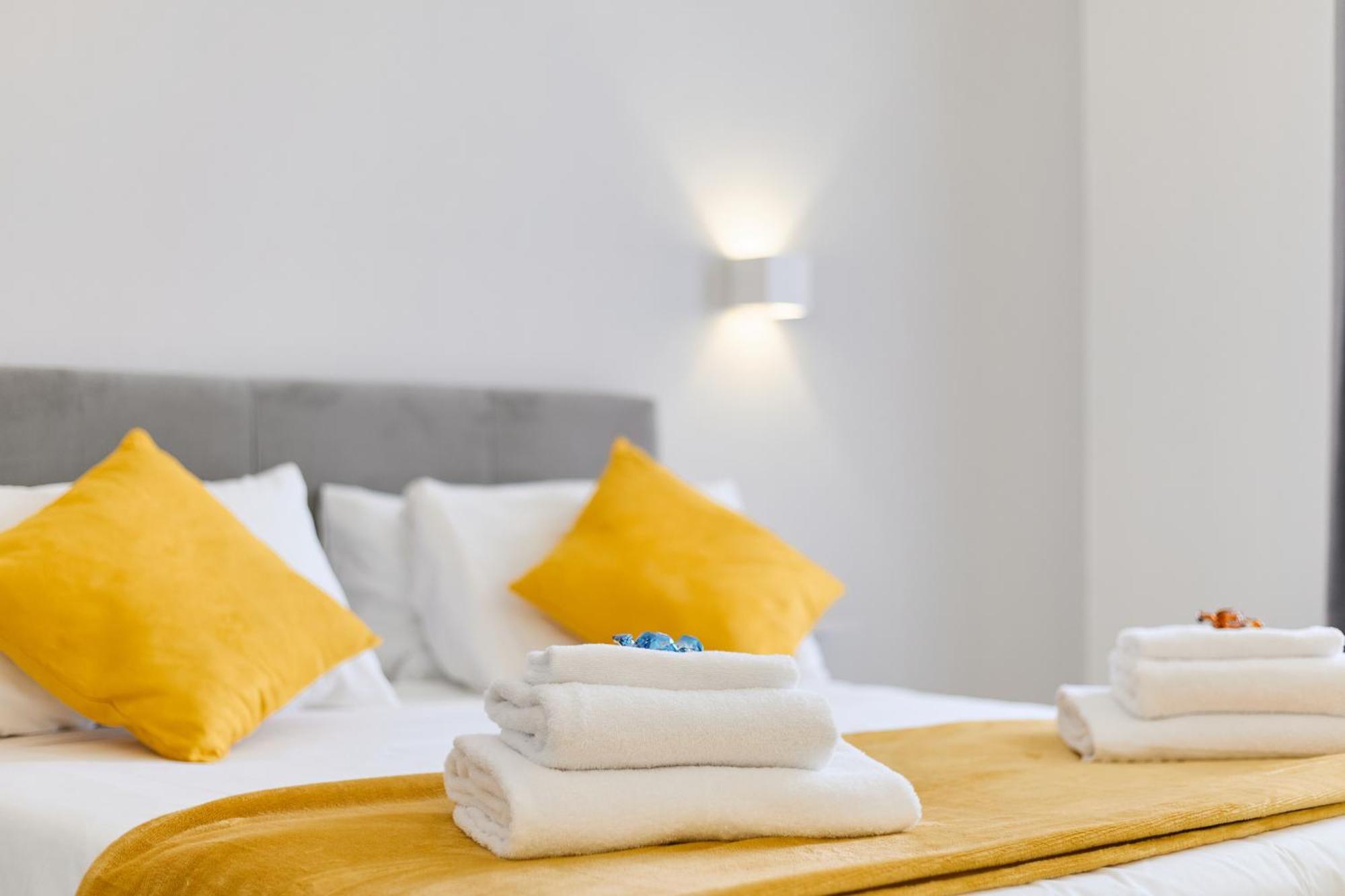 Labi Home Colossevm Rome Bagian luar foto