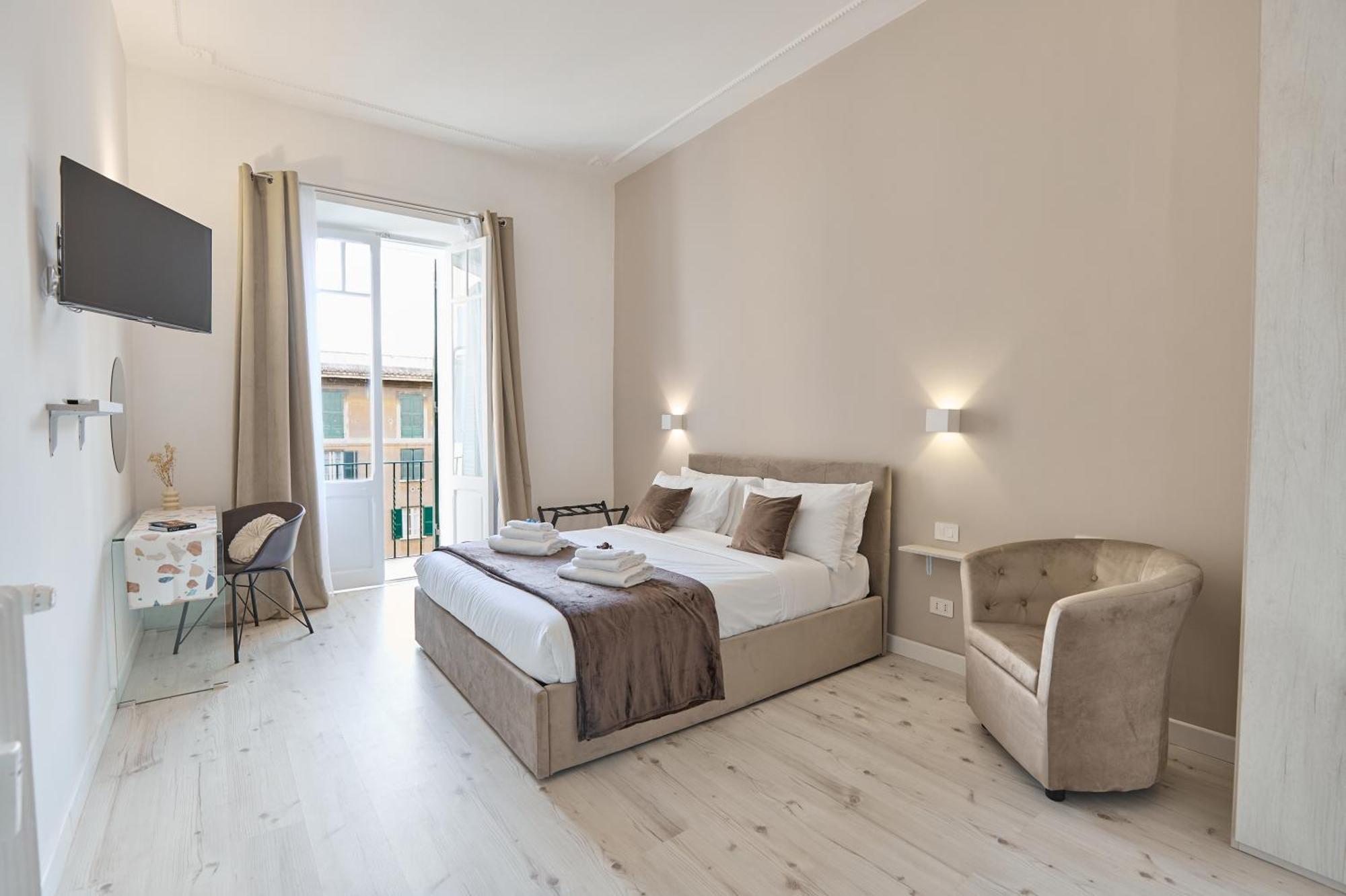 Labi Home Colossevm Rome Bagian luar foto